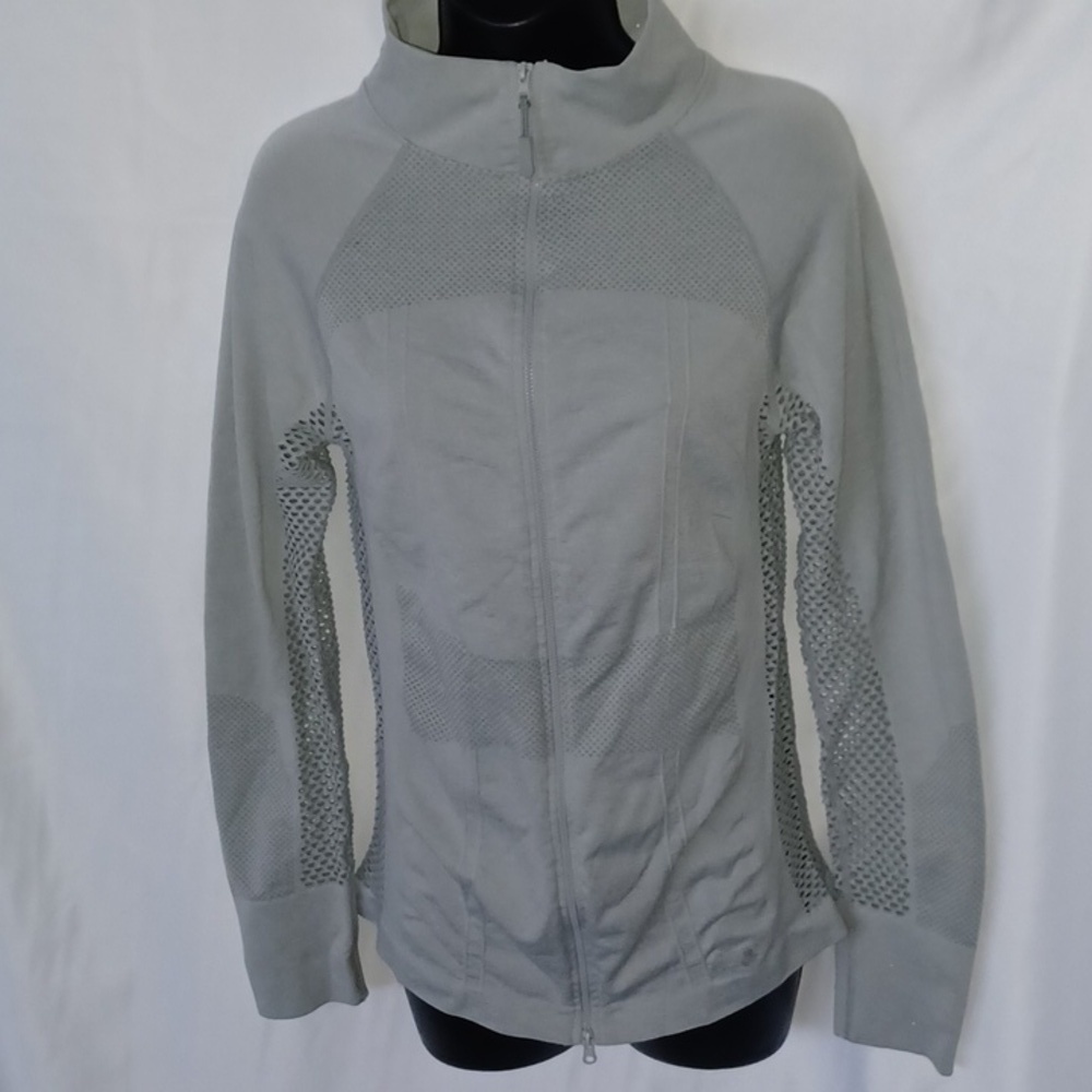 SoHo athletic jacket. Gray,  M
